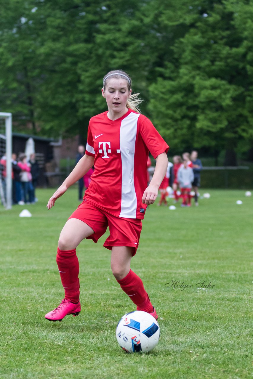 Bild 330 - wCJ SV Steinhorst/Labenz - VfL Oldesloe : Ergebnis: 18:0